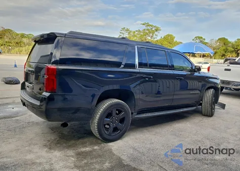 2019 Chevrolet Suburban C1500 Lt z USA, uszkodzony, nr VIN 1GNSCHKC7KR227911